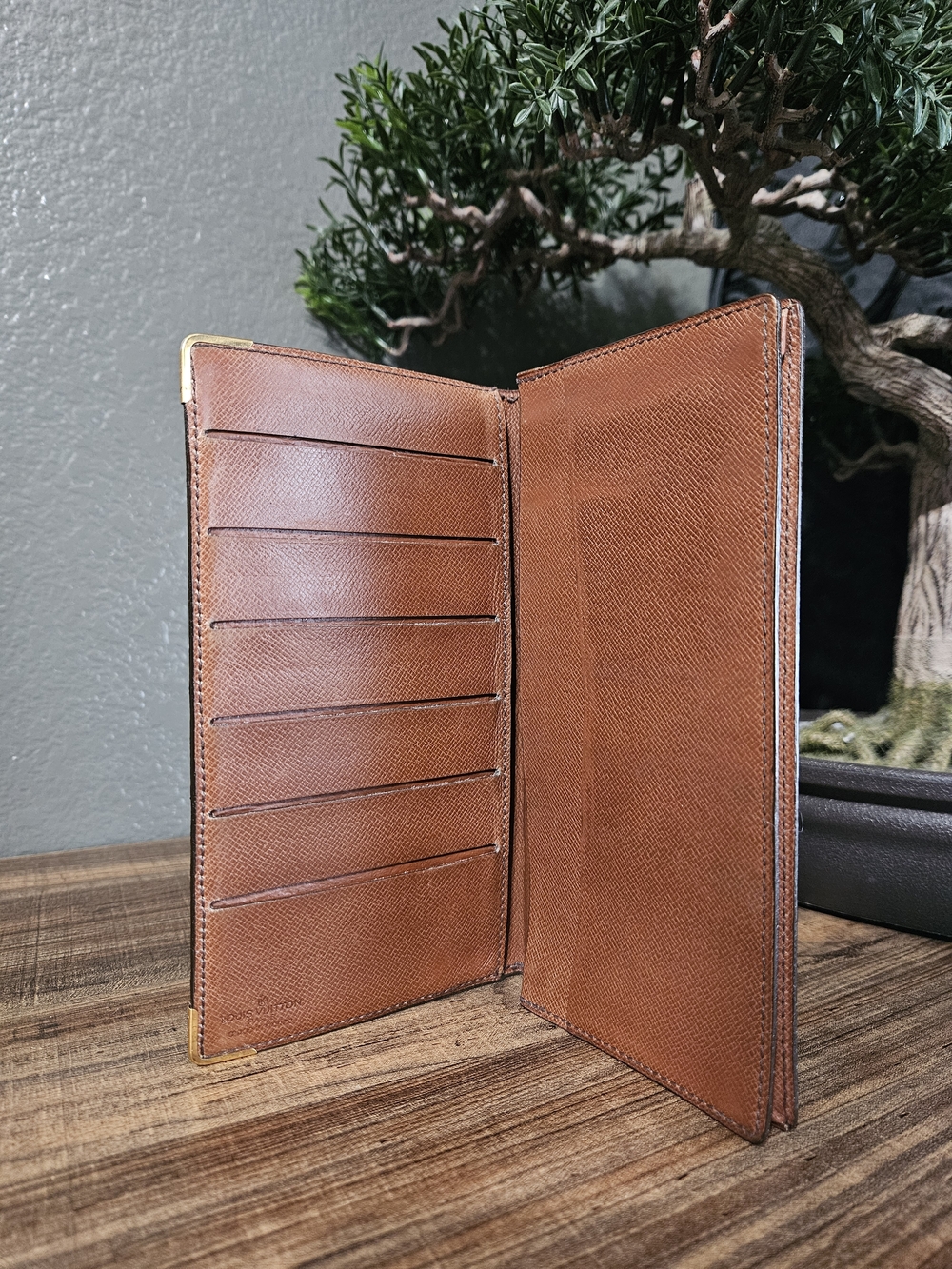 Authentic Louis Vuitton Rare Vintage Bifold Wallet Monogram Canvas - Picture 6 of 15